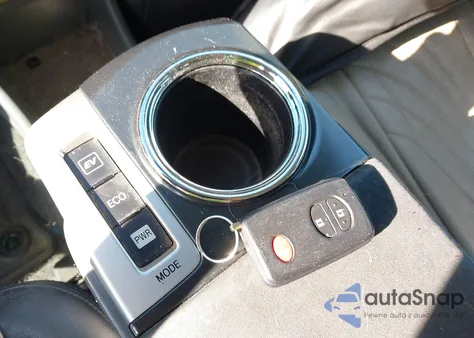 2014 Toyota Prius V Five из США, поврежденный, VIN JTDZN3EU5E3354706